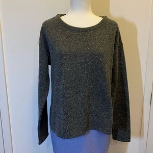 Long sleeve sweatshirt